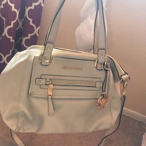 Michael kors satchel handbag
